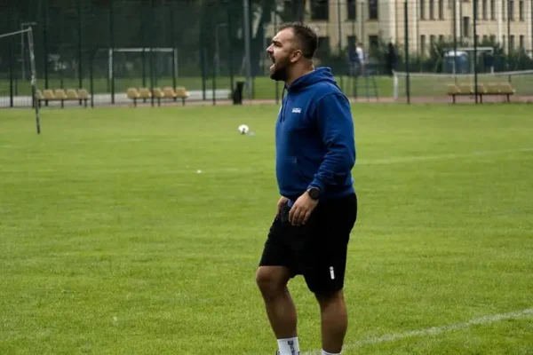 Trener Błękitnych Orneta podsumowuje początek sezonu i zapowiada pucharowy mecz z Sokołem Ostróda