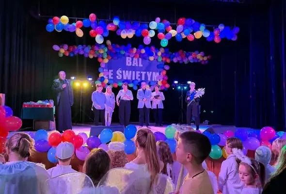 Bal ze Świętymi w Ornecie – wspomnienia z wyjątkowego wydarzenia